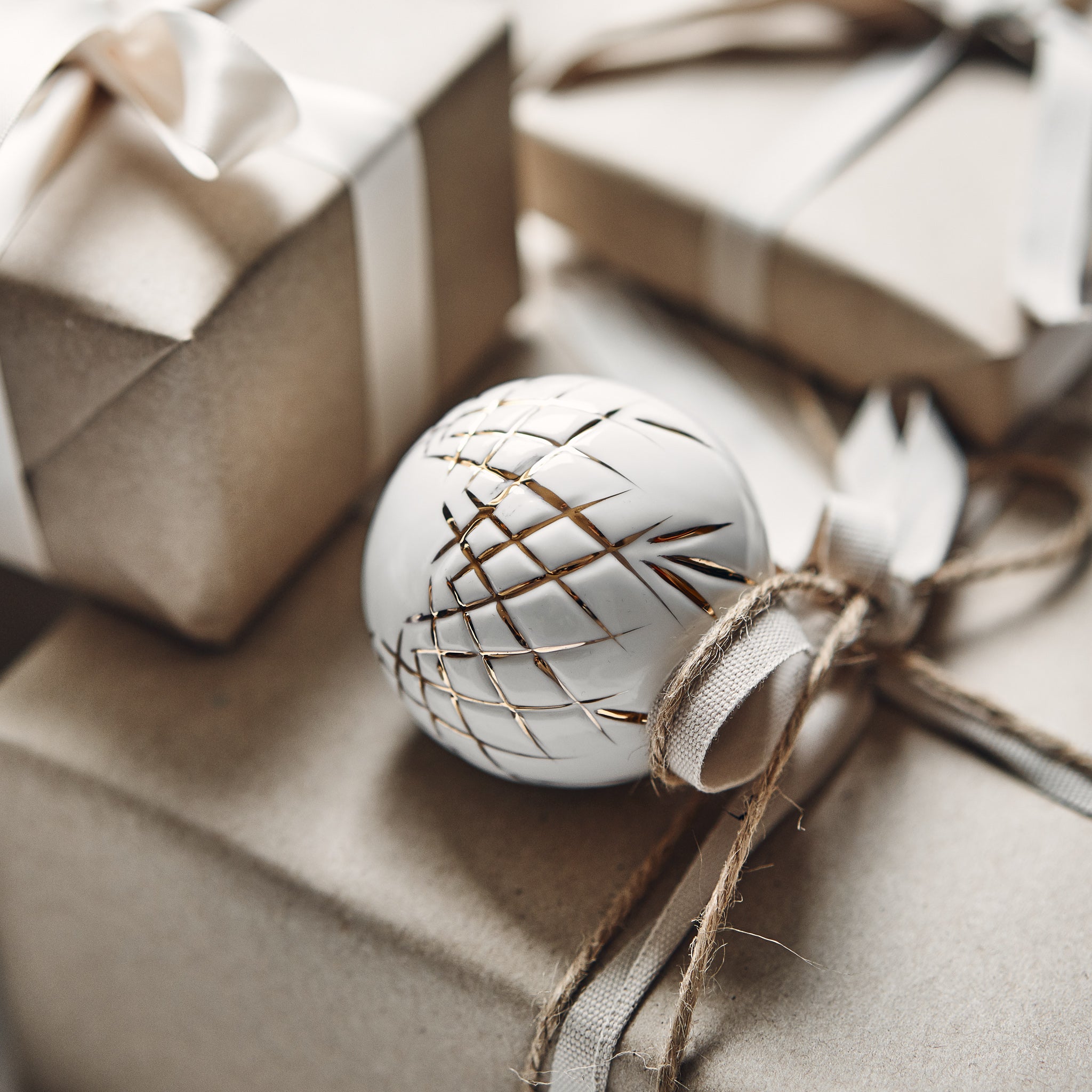 Crispy Porcelain Ball - 1 stk.