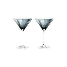 To facetslebne cocktailglas i blåt krystalglas med diamantmønster fra Frederik Bagger, Crispy-kollektionen
