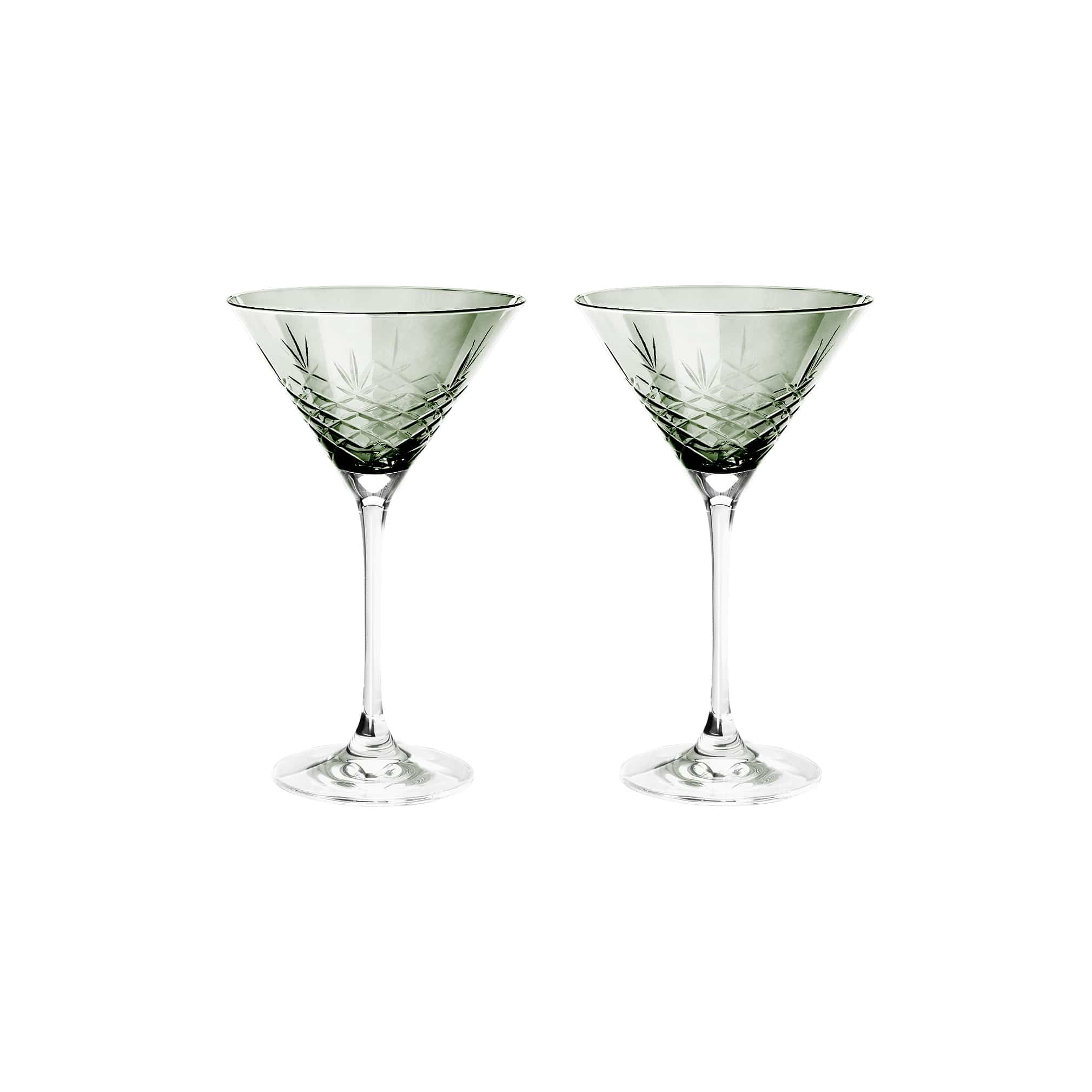 To facetslebne cocktailglas i grøn krystal med diamantmønster til borddækning fra Frederik Bagger